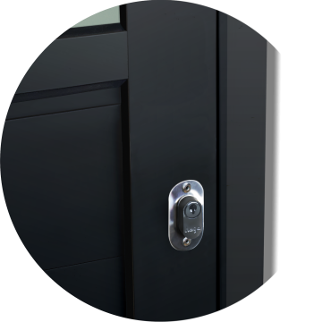 detalhe da fechadura bico de papagaio da porta suspensa Preto