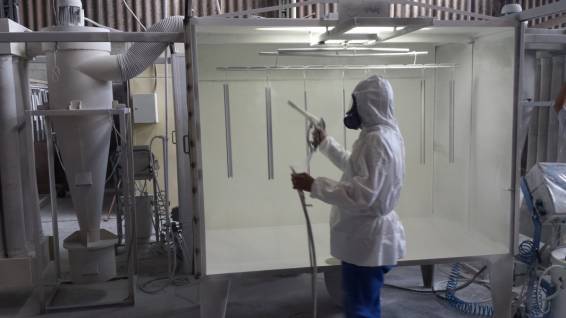 Produção - Cabine de Pintura para esquadrias de alumínio